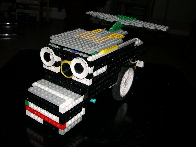 SYR Lego 2.jpg